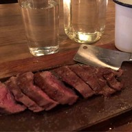 เมนูของร้าน Flat Iron Beak Street