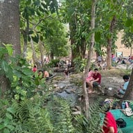 น้ำตกบัวตอง