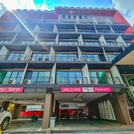 โรงแรมบารอนโซเทล