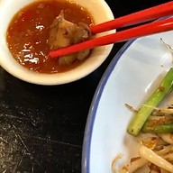 หมูตั่วเฮีย โครงการสวนหลวงสแควร์