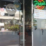 หน้าร้าน BKK Bagel Bakery มณียาเซ็นเตอร์