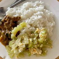 อาหารปักษ์ใต้ นครศรีธรรมราช ปั๊มปตท. ท่าใหม่อิ สันผักหวาน