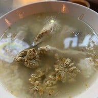 เมนูของร้าน นายหน่องข้าวต้มปลา เมืองระยอง