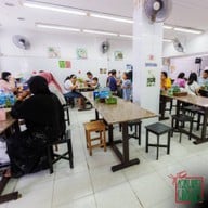 บรรยากาศ เส้นปลาเมืองคอน (อาหารมุสลิม) พัฒนาการคูขวาง