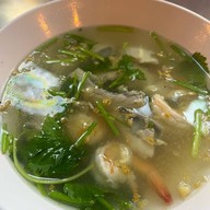 นายหน่องข้าวต้มปลา เมืองระยอง