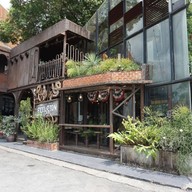 หน้าร้าน The Feelsion Cafe  ฟีลฉัน