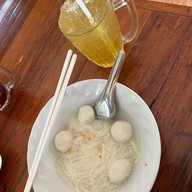 เจ๊ดา ลูกชิ้นปลาไร้สาร
