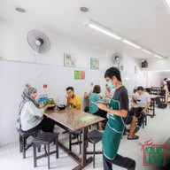 บรรยากาศ เส้นปลาเมืองคอน (อาหารมุสลิม) พัฒนาการคูขวาง