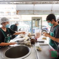 บรรยากาศ เส้นปลาเมืองคอน (อาหารมุสลิม) พัฒนาการคูขวาง