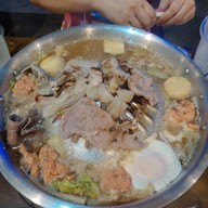 เมนูของร้าน มีดีหมูกระทะ วัดเกาะ