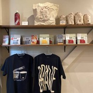 Brave Roasters : (Samyan) Samyan