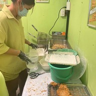 มัมมุ้ไก่ทอด (แยกเกษตร ซอยงามวงศ์วาน 64)