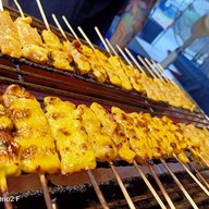 โต๋หมูเต๊ะ ตลาดวัดกู้