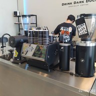 บรรยากาศ DRINK DARK DUCK SPECIALTY COFFEE BY NARA THAILAND -