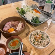 เมนูของร้าน The Cafe Mookata Ari อารีย์