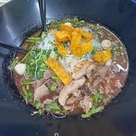 ก๋วยเตี๋ยวเรือโบราณ จัดจ้าน แซ่บซี๊ด1 สาขา 1(เยื้องวัดอีสาน)