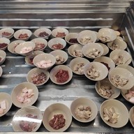 บรรยากาศ มีดีหมูกระทะ วัดเกาะ