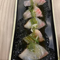 Blue Ocean Sushi เทพารักษ์