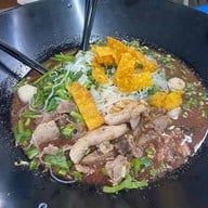 ก๋วยเตี๋ยวเรือโบราณ จัดจ้าน แซ่บซี๊ด1 สาขา 1(เยื้องวัดอีสาน)
