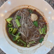 ก๋วยเตี๋ยวเรือพระนคร ริมคลอง สามเสน