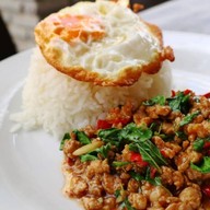 อร่อย ตามสั่ง พระยาสุเรนทร์