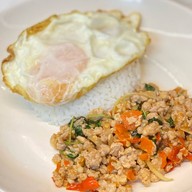 BOX SEN - ก๋วยจั๊บญวณ (พญาชมภู สารภี)