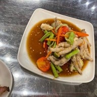 ลาดหญ้าจิ้มจุ่ม นายอ้วน ลาดหญ้าจิ้มจุ่ม นายอ้วน