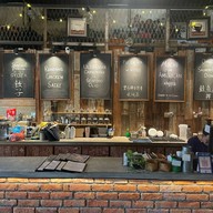 Gudang Cafe