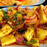 เตี๋ยวไก่ป้ายแดง (ไก่ตุ๋นมะระ) 1