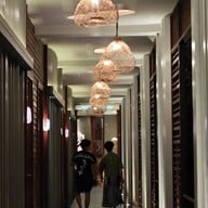 บ้านริมอ่าว