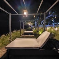 บ้านริมอ่าว