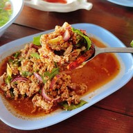 เตี๋ยวไก่ป้ายแดง (ไก่ตุ๋นมะระ) 1