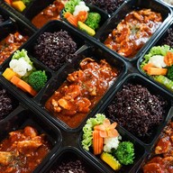 คุณมล อาหารคลีน กาญจนบุรี แก้วบูทิค