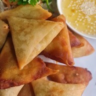 ร้านอาหารจันทร์ฉายเวียงป่าเป้าเชียงราย