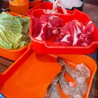 JinJin Hotpot 重庆麻辣火锅 เกาะสมุย