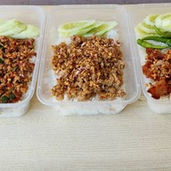 ร้านเค้กสีแดง By Ananta bakery เอื้ออาทรตึก48