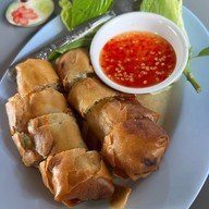 เมนูของร้าน ผัดไทยชายคลอง