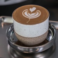 NOV x IRL COFFEE BAR โนฟ เอ็กซ์ ไอ อาร์ แอล คอฟฟี่ บาร์