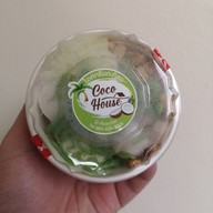 เมนูของร้าน เกี๋ยงกะทิสด ตลาดย่าโม