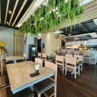 บรรยากาศ Kenzou Sushi ประชาชื่น