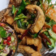 ร้านอาหารจันทร์ฉายเวียงป่าเป้าเชียงราย