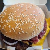McDonald's UBON SQUARE (DRIVE-THRU)