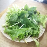 เมนูของร้าน ก๋วยเตี๋ยวอิ่มเอม