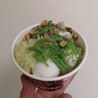 เมนูของร้าน เกี๋ยงกะทิสด ตลาดย่าโม