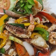 ร้านอาหารจันทร์ฉายเวียงป่าเป้าเชียงราย