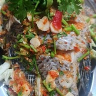 ร้านอาหารจันทร์ฉายเวียงป่าเป้าเชียงราย