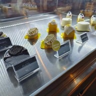 เมนูของร้าน GRAPH Contemporary
