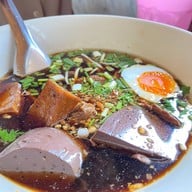 ต๋าหลิ่ง จอมทอง