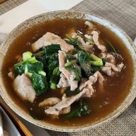 เมนูของร้าน เรือนต้น มณเฑียร สุรวงศ์