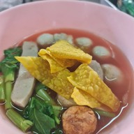 ก๋วยเตี๋ยวลูกชิ้นปลานายใบ้ บางเขน